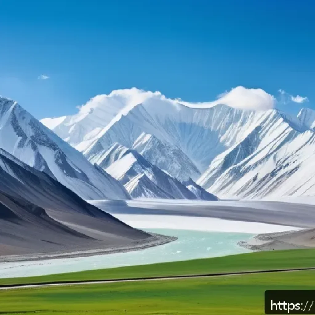 파미르 하이웨이 여행 계획 - A breathtaking panoramic view of the Pamir Highway&rsquo;s towering snow-capped peaks known as the "Roof o...